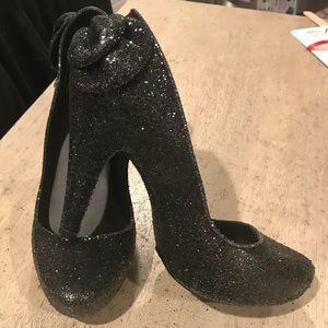 Alessandra Ambrosio Love Melissa Incense Glitter